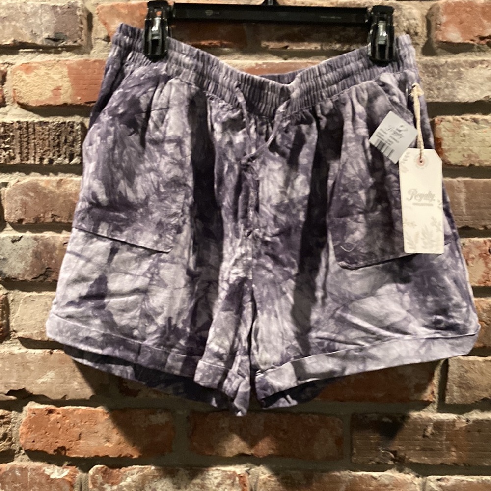 Royalty for Me Designed in Los Angeles
Jean  Denim Jeans Shorts L